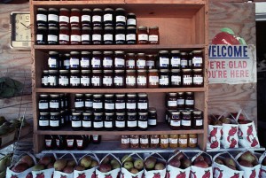 Jams and jellies made from fruit at a farm stand. Credit: USDA