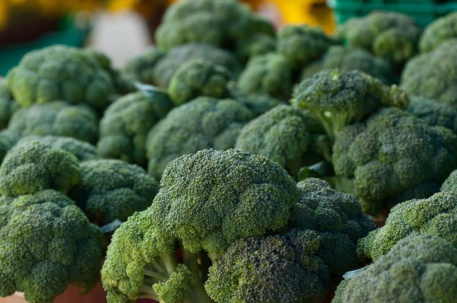Organic broccoli at the farmers' market. Photo credit: USDA.