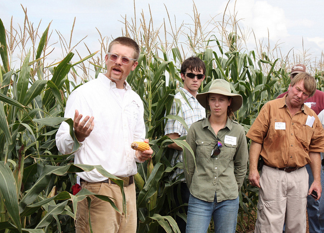Dr. Seth Murray, a Texas A&M AgriLife Research corn breeder from College Station, talks about his work during a field day. Photo credit: Texas A&M AgriLife Research, Li Zhang.