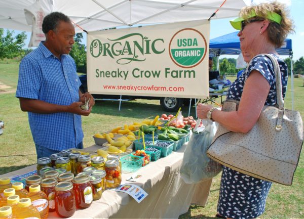 Cost-Share and Research Programs provide assistance to US farmers who wish to tap into the profitable and growing organic market. Photo Credit: USDA